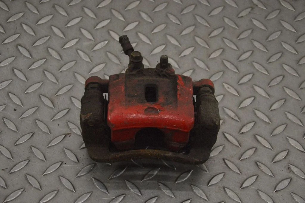 Tagumine pidurisadul – parem