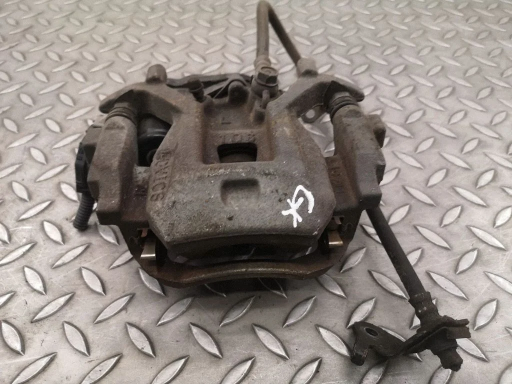 Tagumine pidurisadul – Lexus ES VII XZ10 (2018-2021)