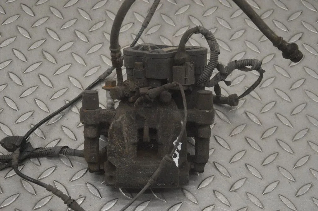 Rear brake caliper GX732K327BE