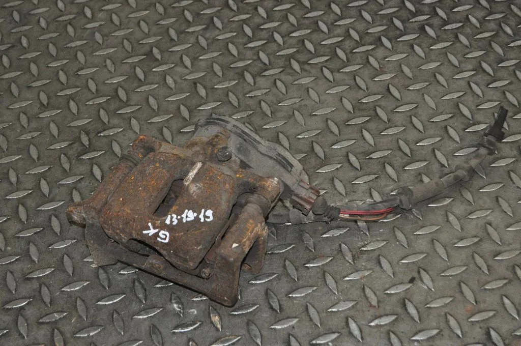 Rear brake caliper – Audi A5 Sportback 8TA (2009-2016)