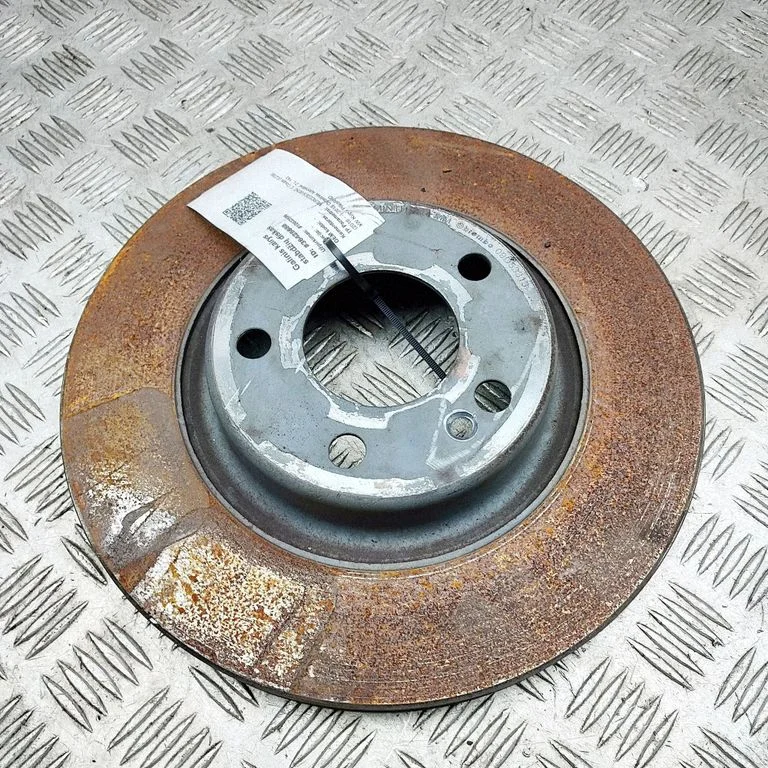 Tarcza hamulcowa tylna A0004231812