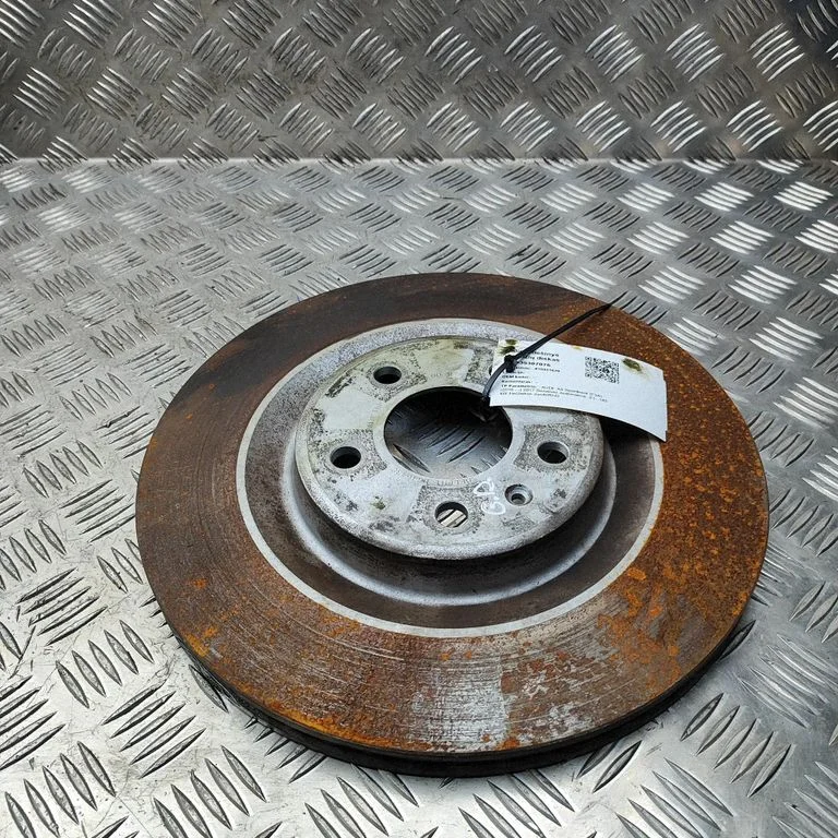 Aizmugurējais bremžu disks 8W0615601K