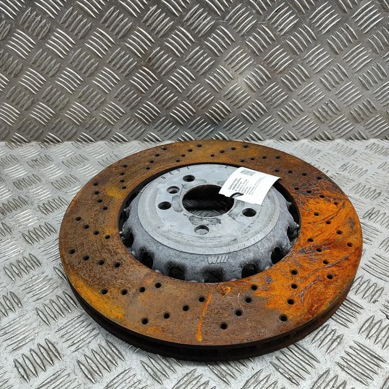 Aizmugurējais bremžu disks – BMW Series 8 M8 F91 F92 G14 G15 (2019-)