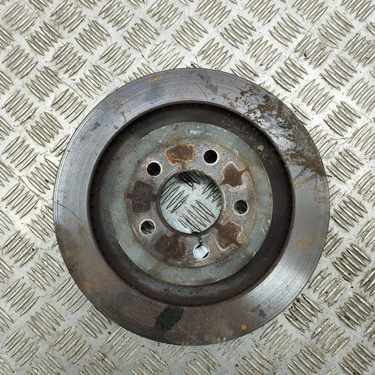 Aizmugurējais bremžu disks JR3C2A315AE