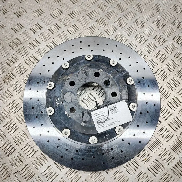 Aizmugurējais bremžu disks PY832D027AB