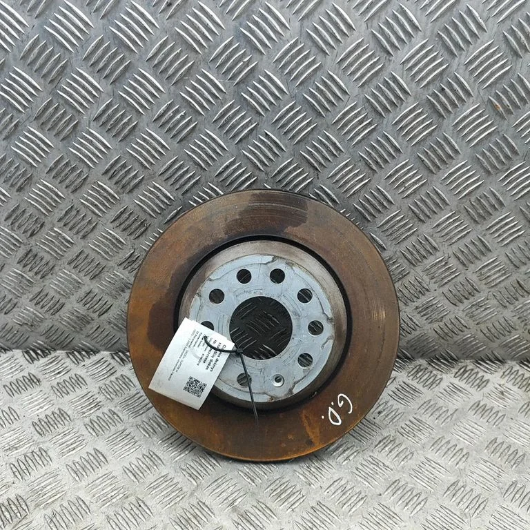 Tarcza hamulcowa tylna 3Q0615601A