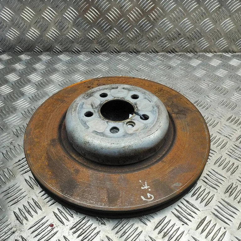 Aizmugurējais bremžu disks 6860927
