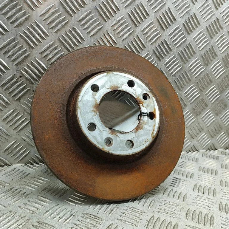 Aizmugurējais bremžu disks 1609582880