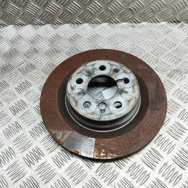 Rear brake disc 6799369
