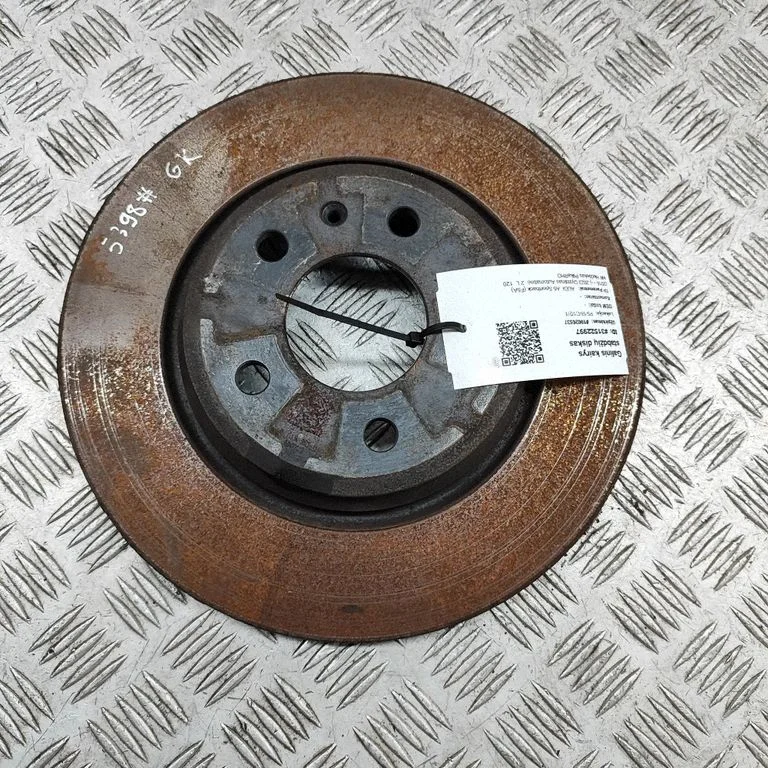 Aizmugurējais bremžu disks 8W0615601H