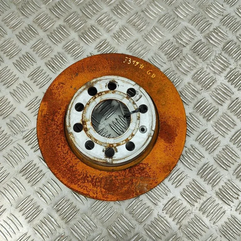 Aizmugurējais bremžu disks – Volkswagen T-Roc (2017-2025)