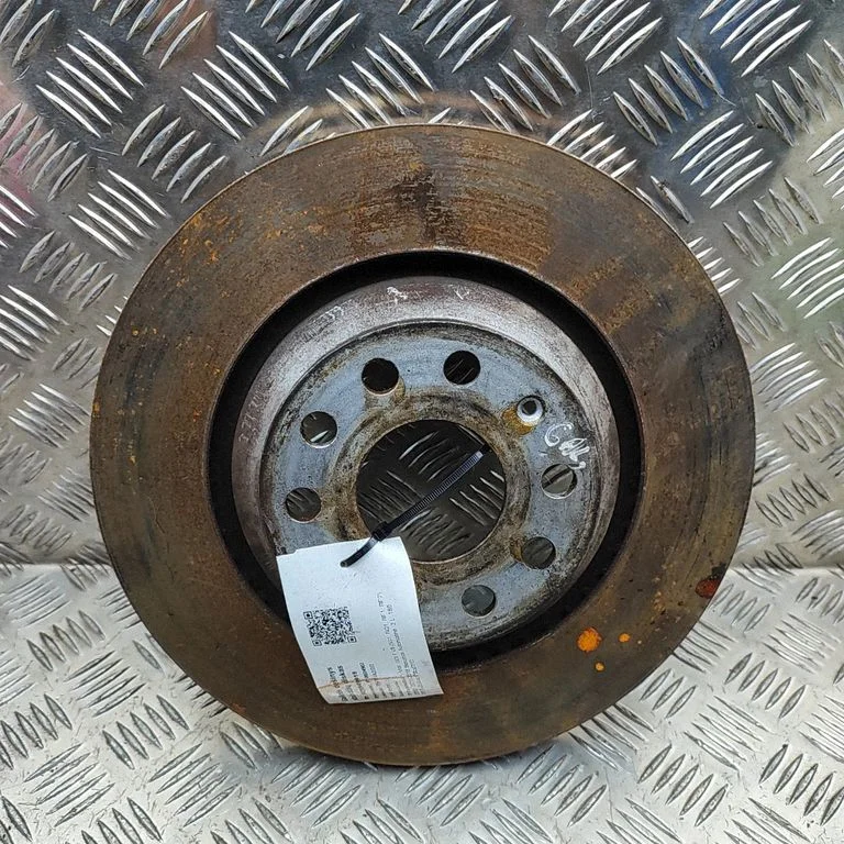 Aizmugurējais bremžu disks 5Q0615601E
