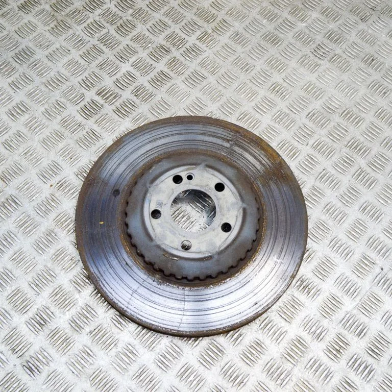 Tagumine piduriketas A0004231712