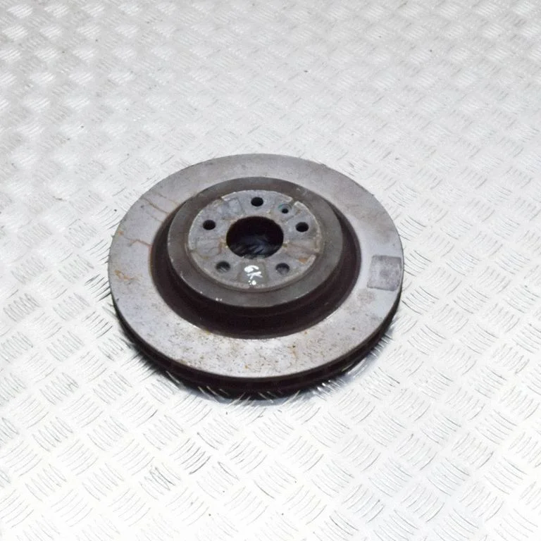 Rear brake disc – left