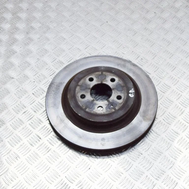 Rear brake disc – right