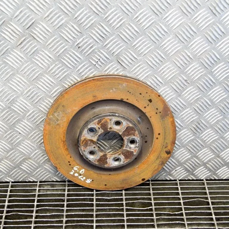 Rear brake disc – right