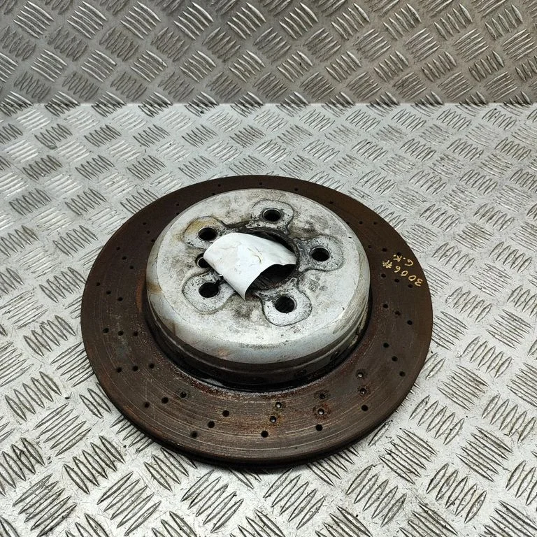 Aizmugurējais bremžu disks 6864678
