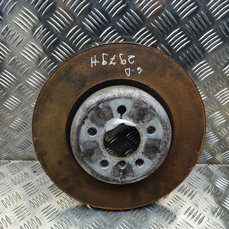 Aizmugurējais bremžu disks – BMW 5. sērija G30 G31 G38 (2016-)