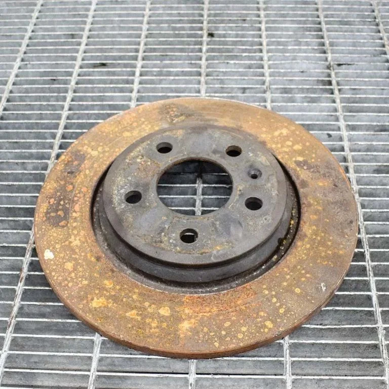 Aizmugurējais bremžu disks 8W0615601H