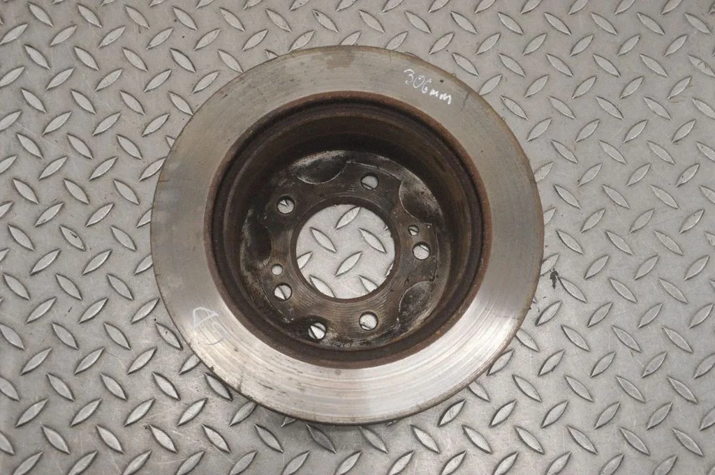 Aizmugurējais bremžu disks 306MM
