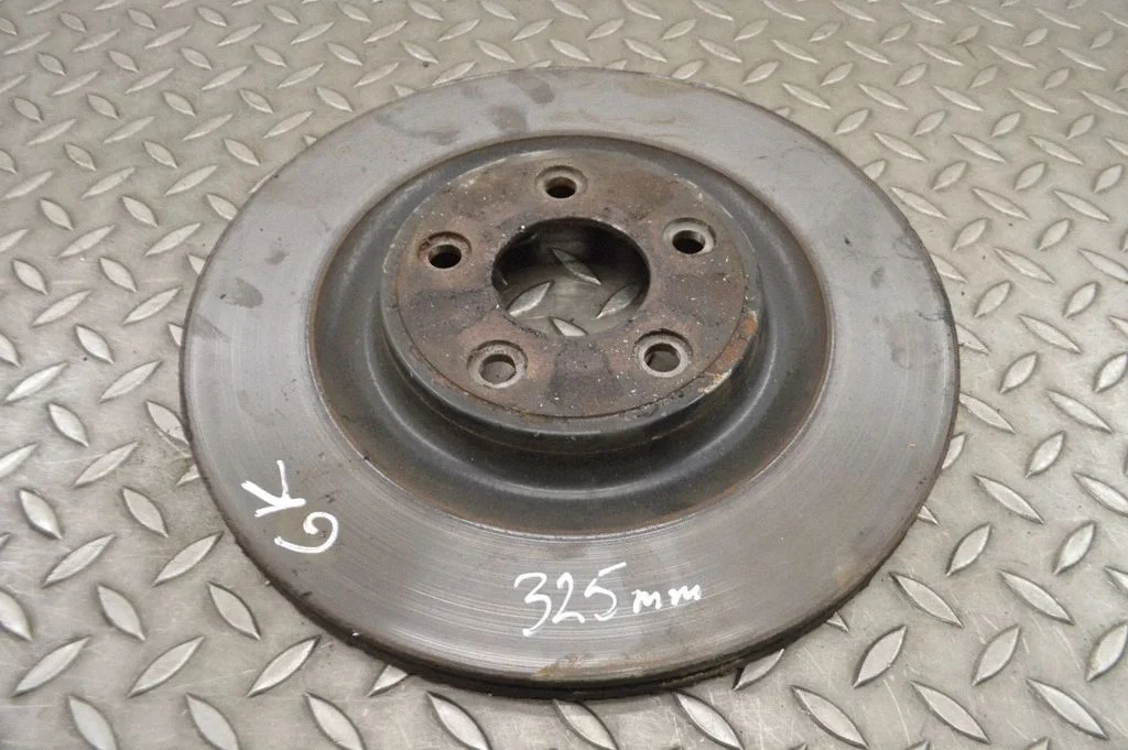 Rear brake disc – Jaguar F-Type (2013-)