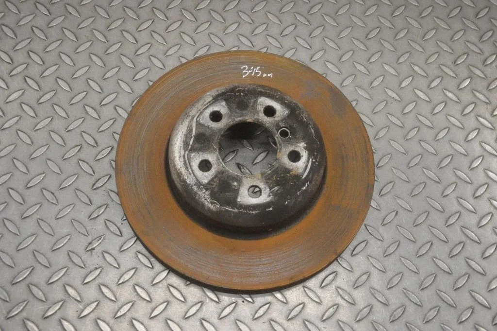 Aizmugurējais bremžu disks – BMW 4. sērija F32 F33 (2013-2020)