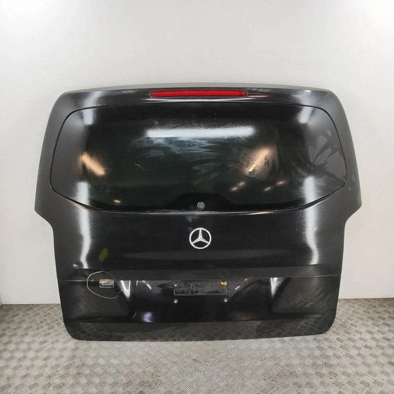 Aizmugurējais vāks (bagāžnieka) A4477403900