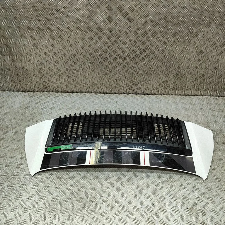 Tagaluuk (pakiruumi) 99151201120