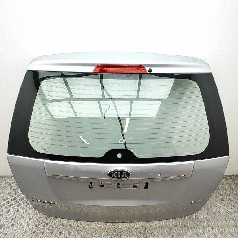 Aizmugurējais vāks (bagāžnieka) 737004D031