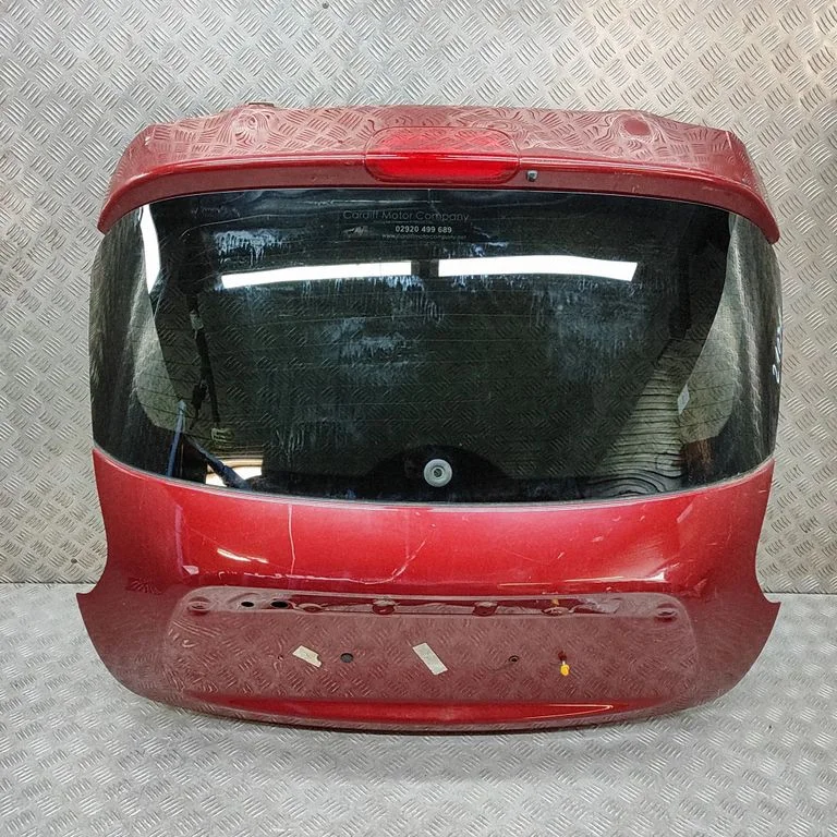 Klapa bagażnika K01001KAAE