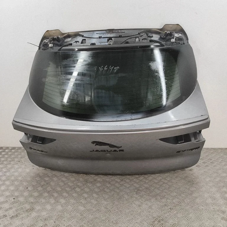 Aizmugurējais vāks (bagāžnieka) M9D340010A