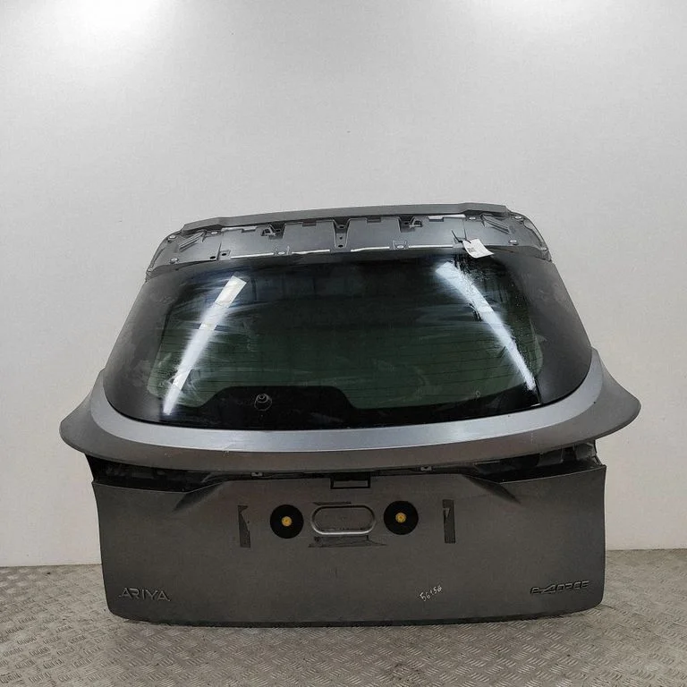 Tagaluuk (pakiruumi) 9001A5MB4A