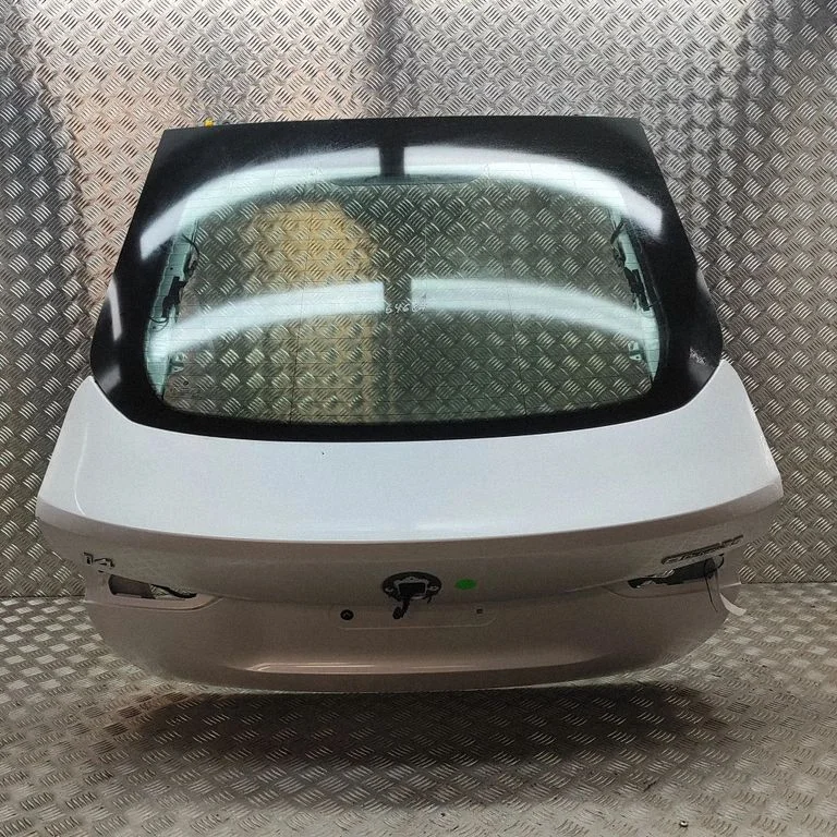 Aizmugurējais vāks (bagāžnieka) – BMW i4 (2021-)