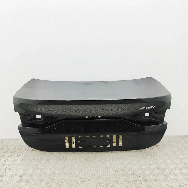 Tagaluuk (pakiruumi) 9462996