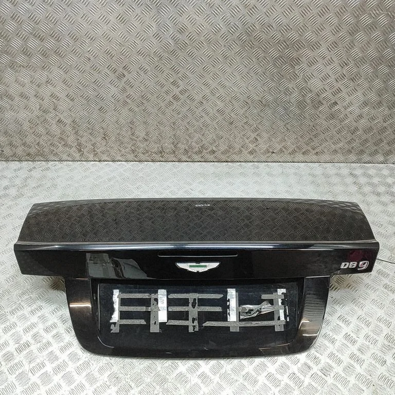 Klapa bagażnika 4G43L40110AK