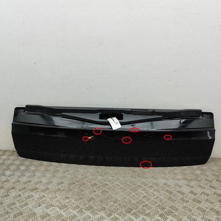 Aizmugurējais vāks (bagāžnieka) 7161677