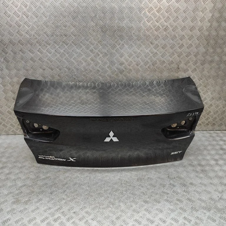 Tagaluuk (pakiruumi) 5920A097