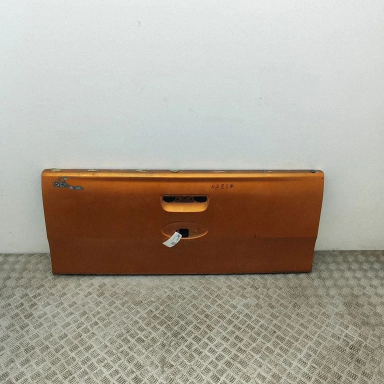 Aizmugurējais vāks (bagāžnieka) JB3B2140709AD
