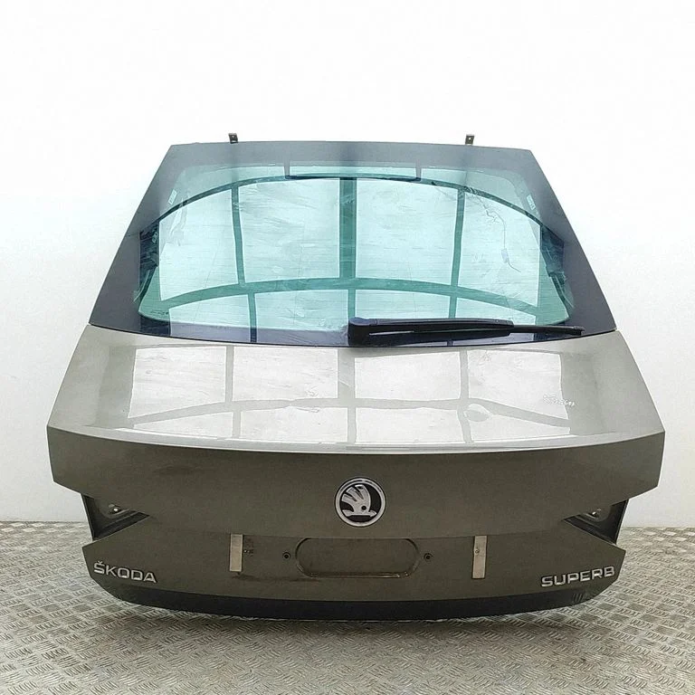 Tailgate/trunk/boot lid 3V5827023D