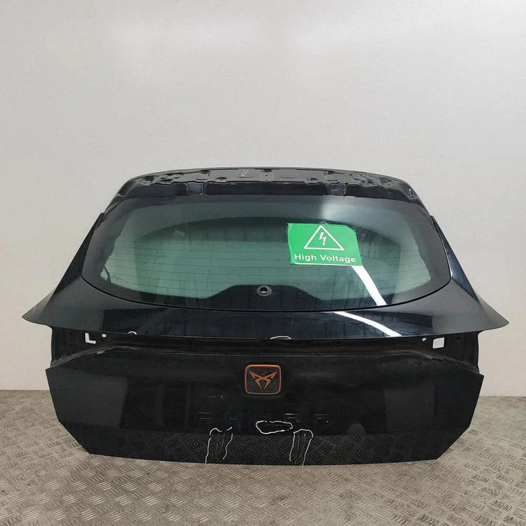 Aizmugurējais vāks (bagāžnieka) 5FF827023