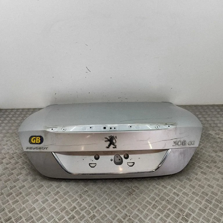 Tagaluuk (pakiruumi) 860699