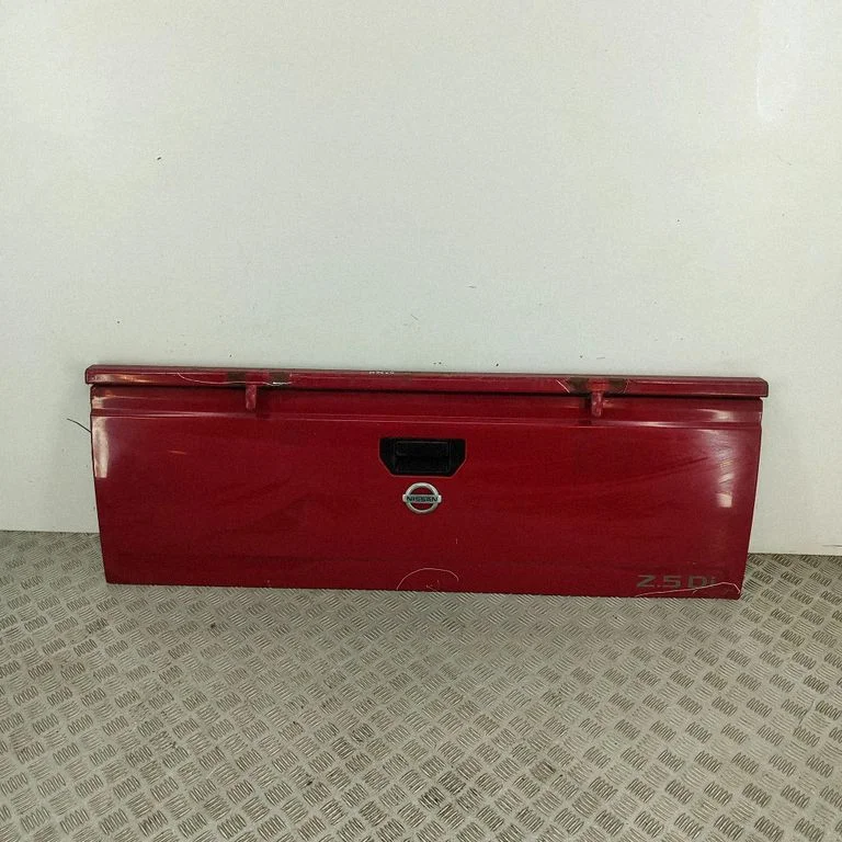 Aizmugurējais vāks (bagāžnieka) 9340021G31