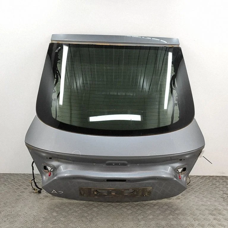 Aizmugurējais vāks (bagāžnieka) 4G8827025B