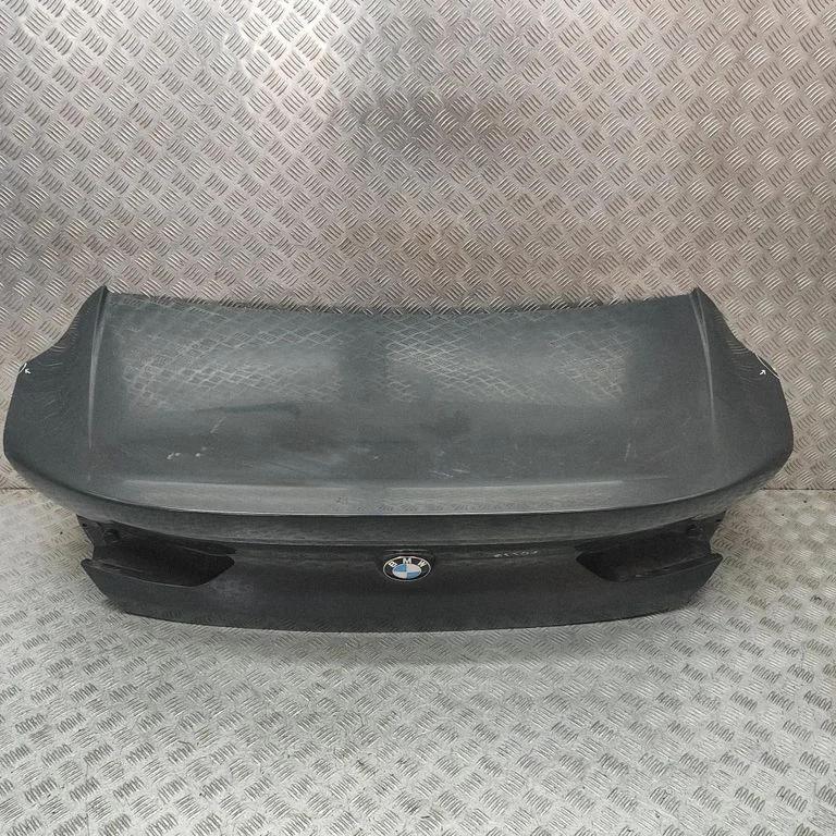 Aizmugurējais vāks (bagāžnieka) 9464912