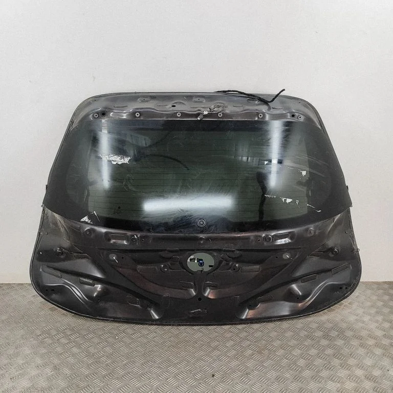 Tagaluuk (pakiruumi) 9621635