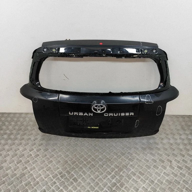 Tagaluuk (pakiruumi) – Toyota Urban Cruiser XP110 (2007-2016)