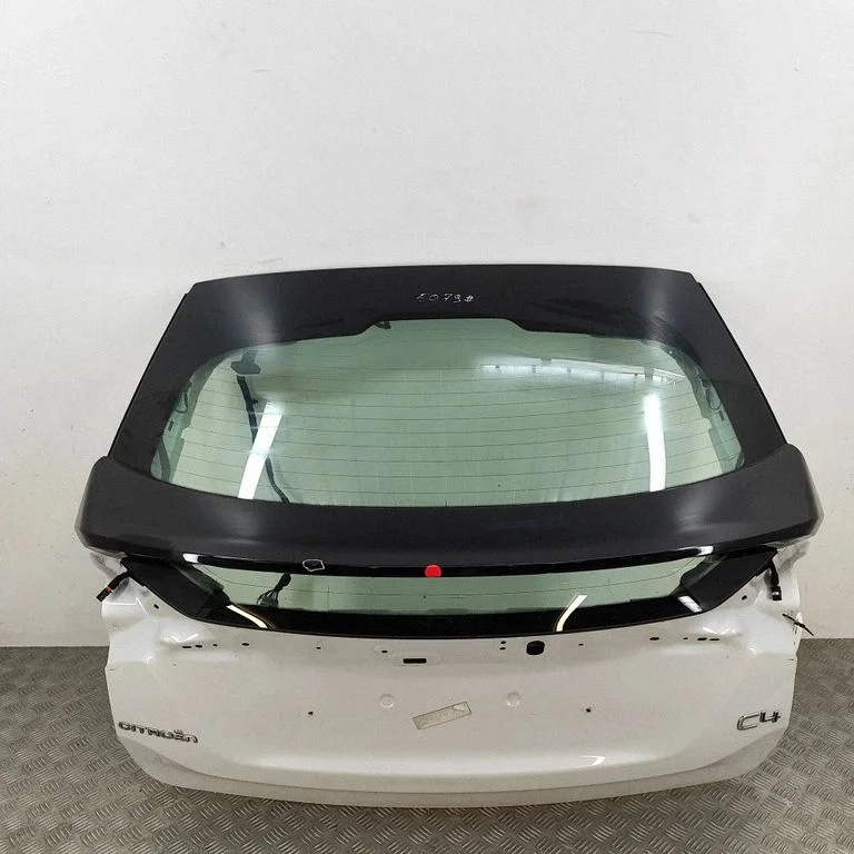 Aizmugurējais vāks (bagāžnieka) 9834272080