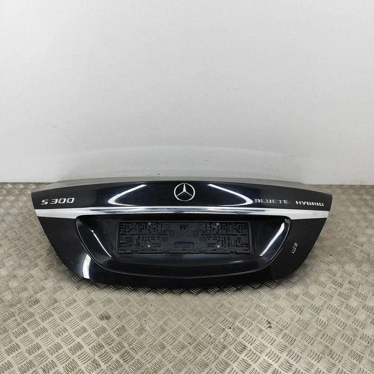 Aizmugurējais vāks (bagāžnieka) A2227500075