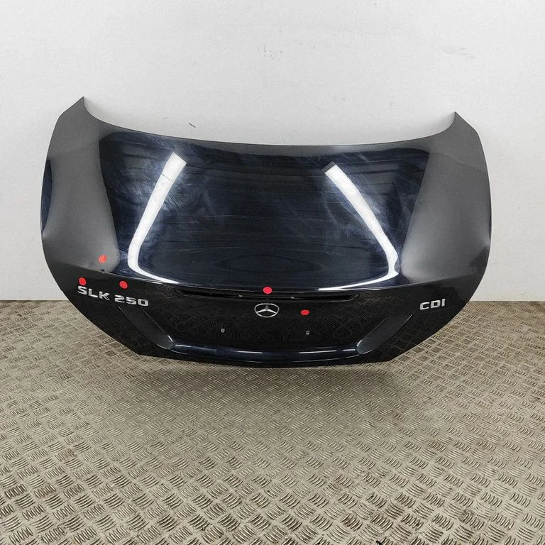 Aizmugurējais vāks (bagāžnieka) A1727500075