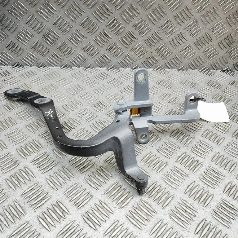 Tailgate/trunk/boot hinge – BMW X4 G02 (2018-)
